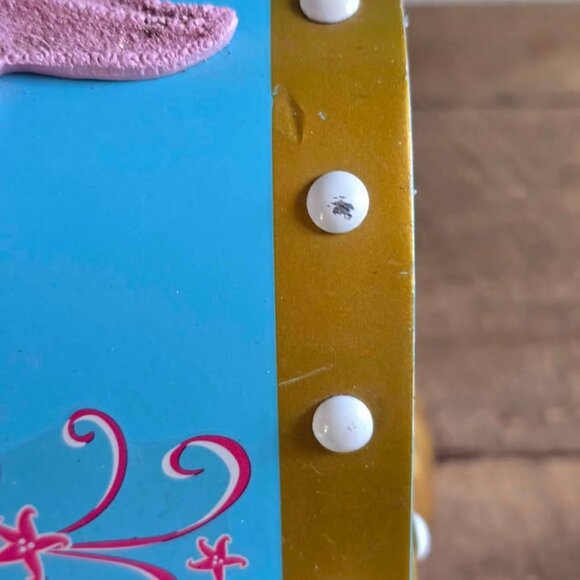 Disney The Little Mermaid Ariel Treasure Chest Colorful Seashell Jewelry Box - Picture 9 of 10